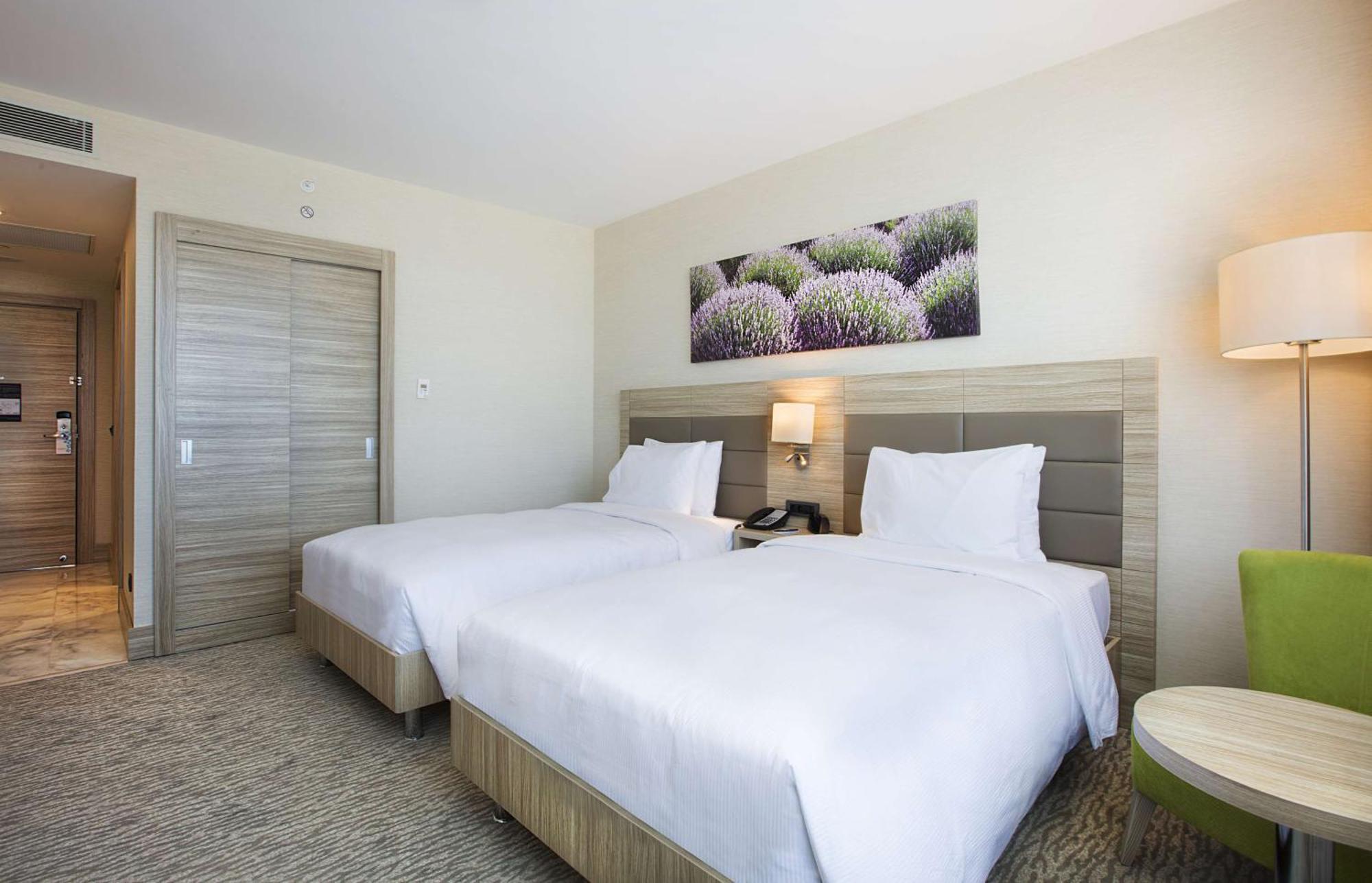 Hilton Garden Inn Isparta Exterior photo