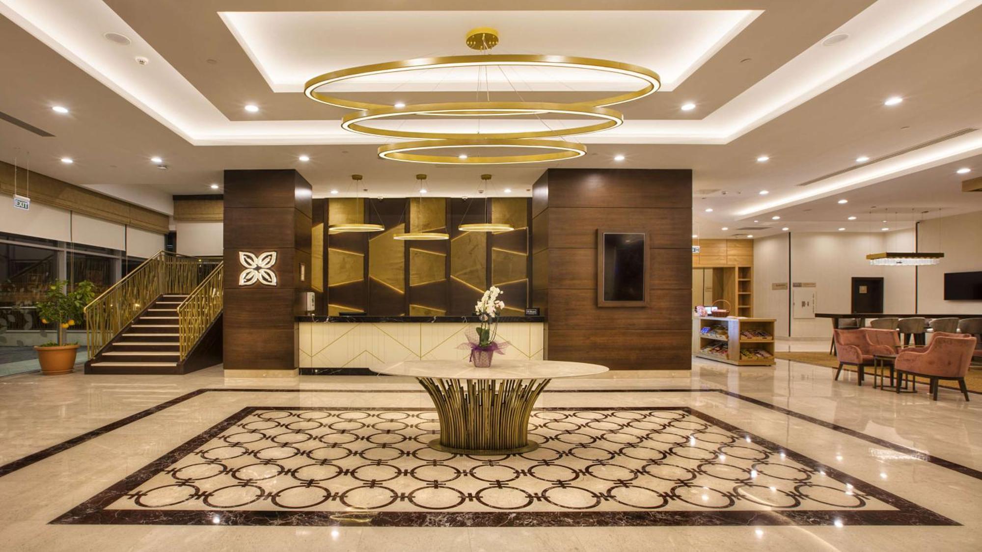 Hilton Garden Inn Isparta Exterior photo